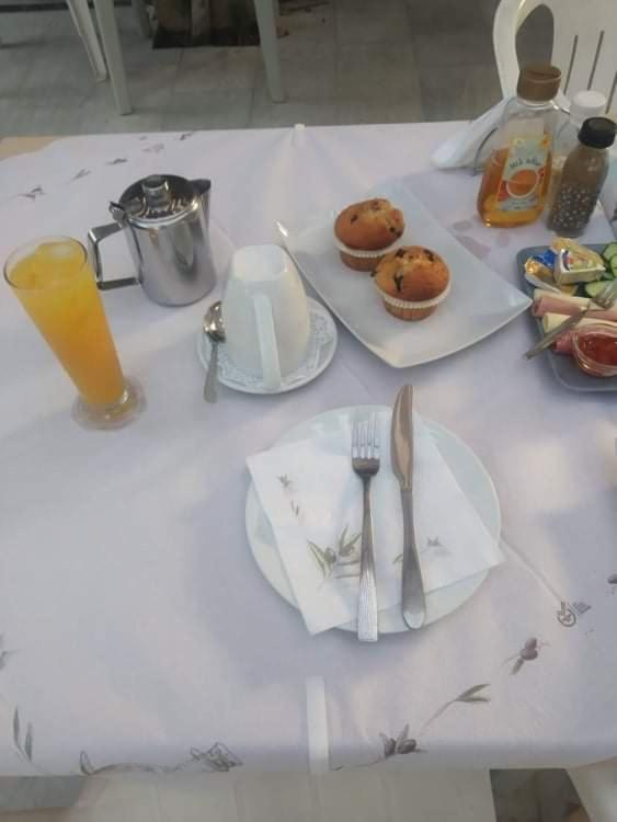 Inn Katafygio Zuflucht Marathias (Corfu)